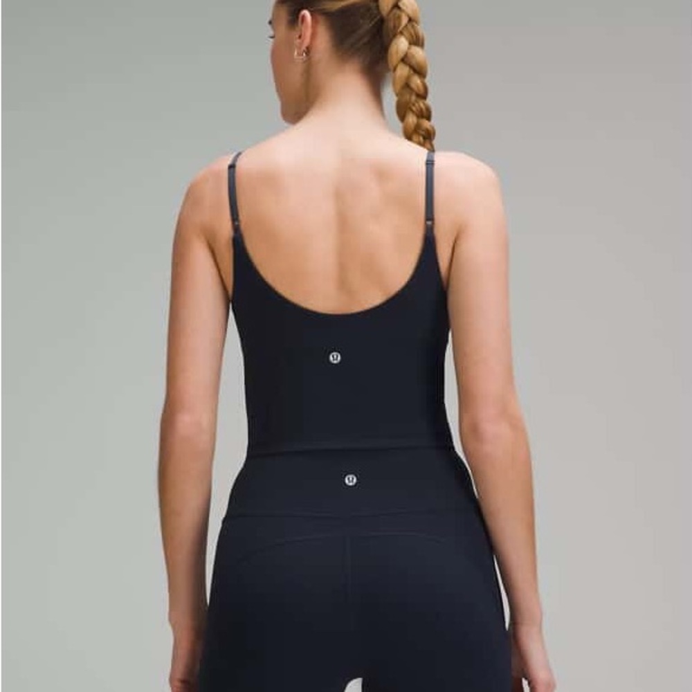 LULU ALIGN - Picture 6 of 8